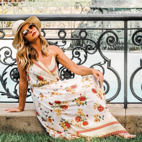 Boho Floral Sharkbite Maxi Dress - Picture 2 of 7